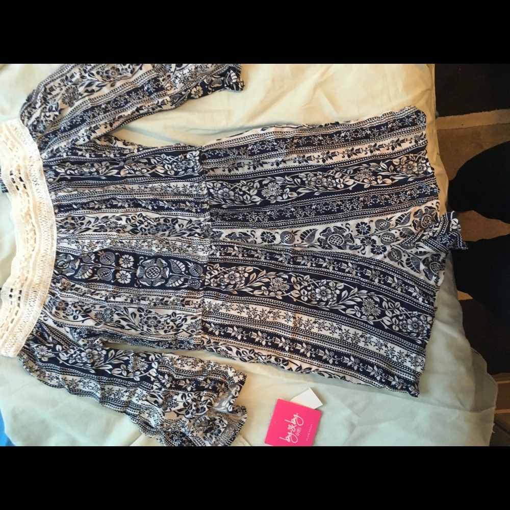 Romper - Picture 2 of 2